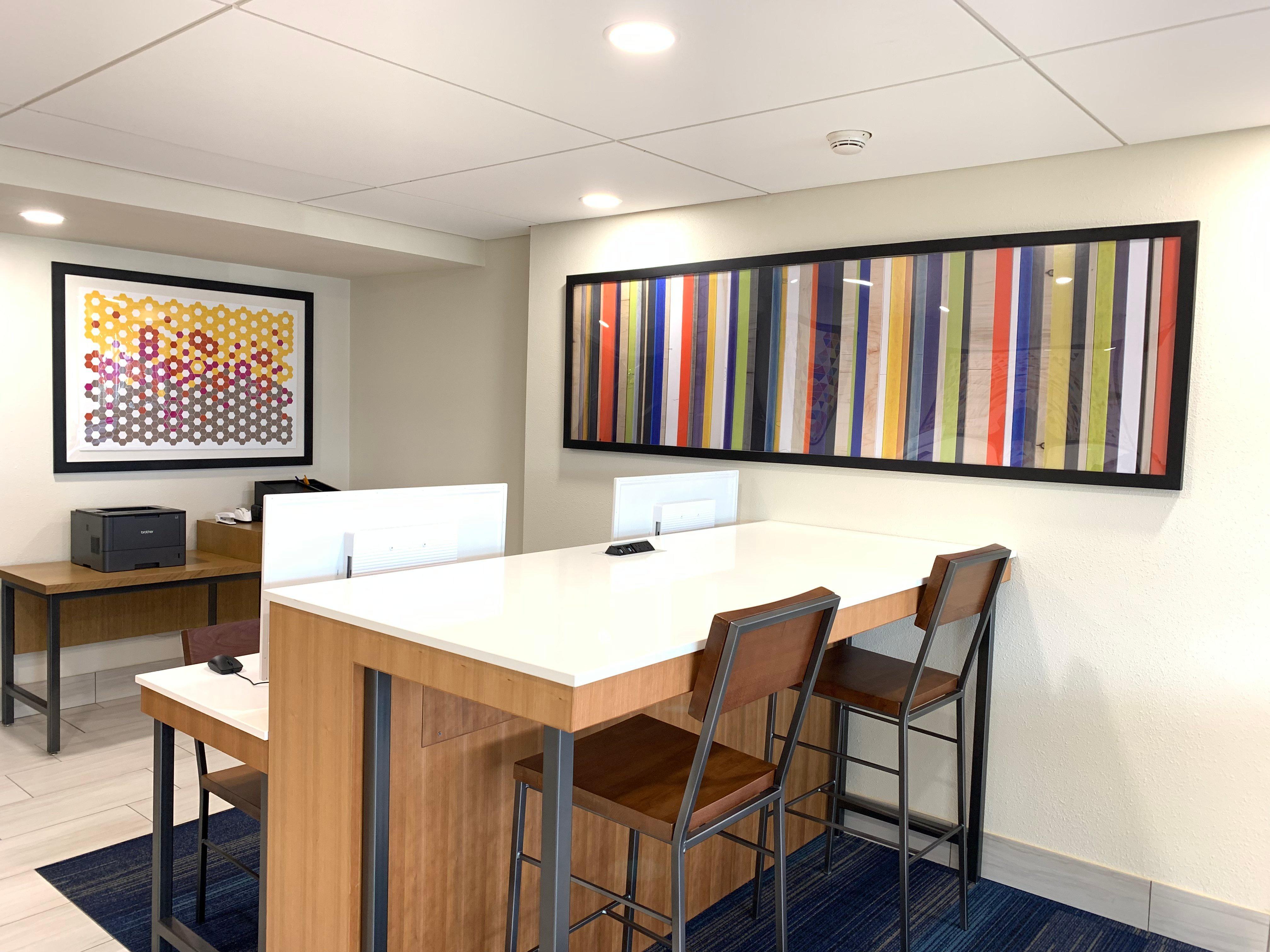Holiday Inn Express - Allentown North By Ihg Bagian luar foto
