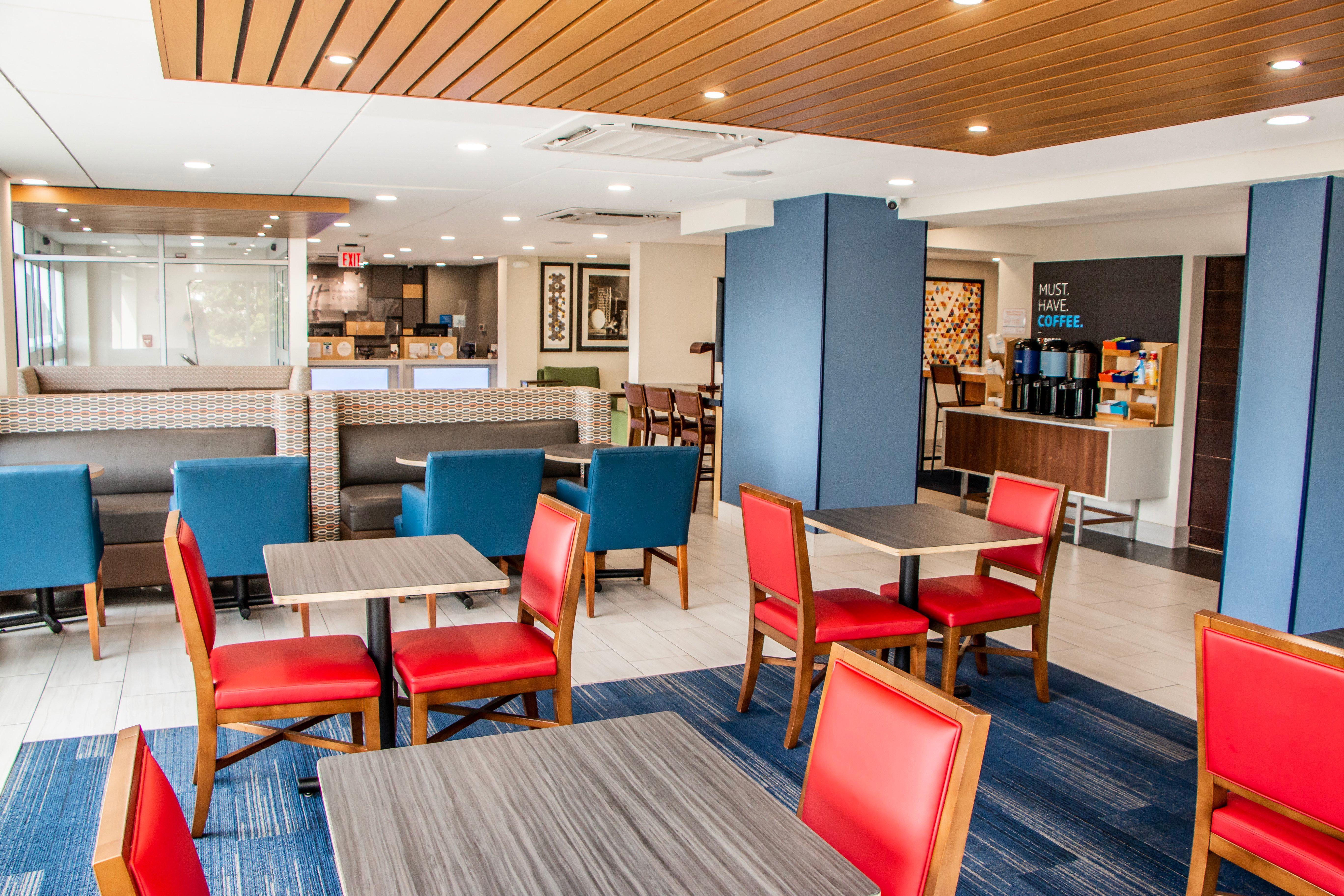Holiday Inn Express - Allentown North By Ihg Bagian luar foto